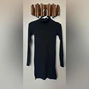 Wilfred Black Ribbed Dress w/ side slits